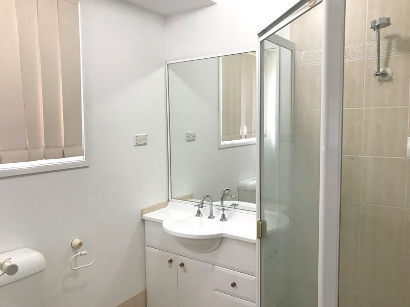 5 Piper Drive, Hamlyn Terrace NSW 2259