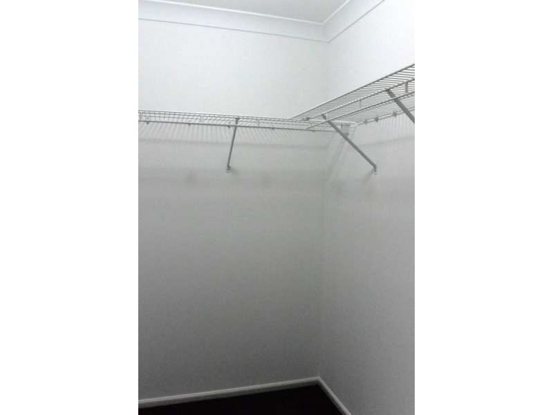 5 Piper Drive, Hamlyn Terrace NSW 2259