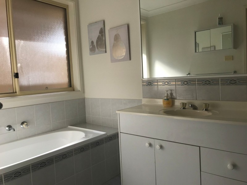 22 The Grove, Watanobbi NSW 2259