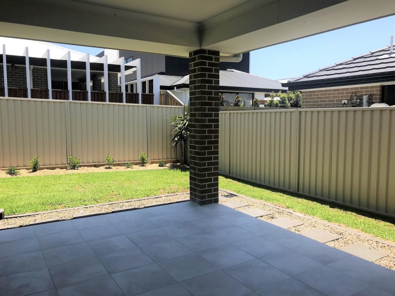 24 Eleanor Way, Hamlyn Terrace NSW 2259