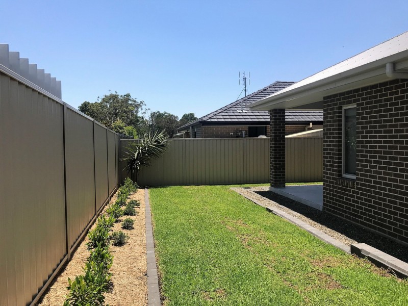 24 Eleanor Way, Hamlyn Terrace NSW 2259