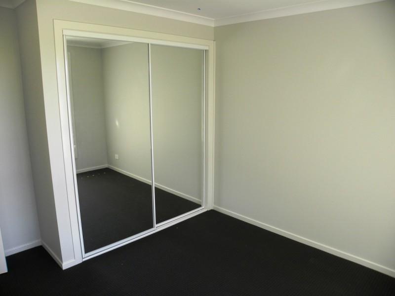 31 Voyager Street, Wadalba NSW 2259