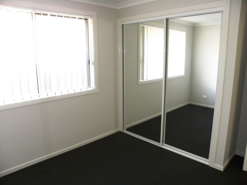 31 Voyager Street, Wadalba NSW 2259