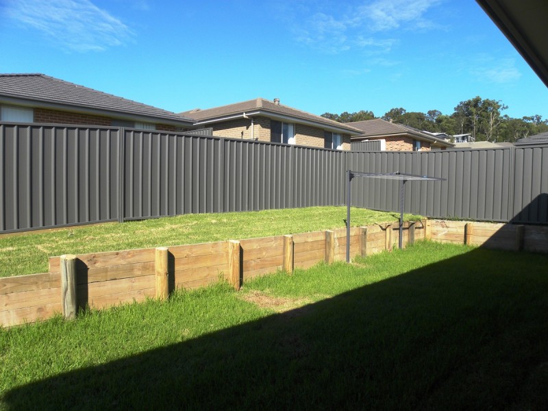 31 Voyager Street, Wadalba NSW 2259