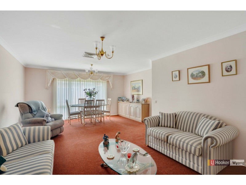 20 Cherry Blossom Crescent, Hamlyn Terrace NSW 2259