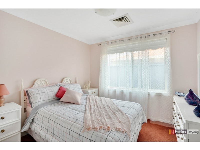 20 Cherry Blossom Crescent, Hamlyn Terrace NSW 2259