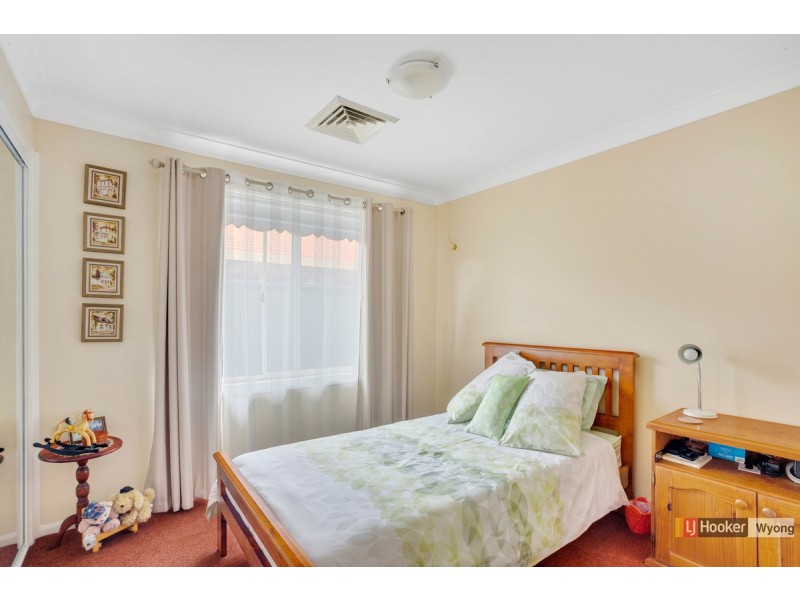 20 Cherry Blossom Crescent, Hamlyn Terrace NSW 2259