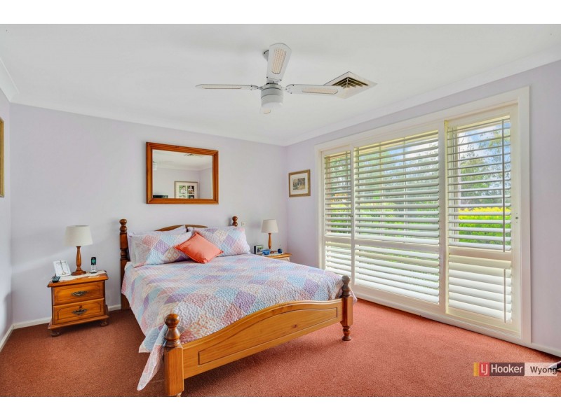 20 Cherry Blossom Crescent, Hamlyn Terrace NSW 2259