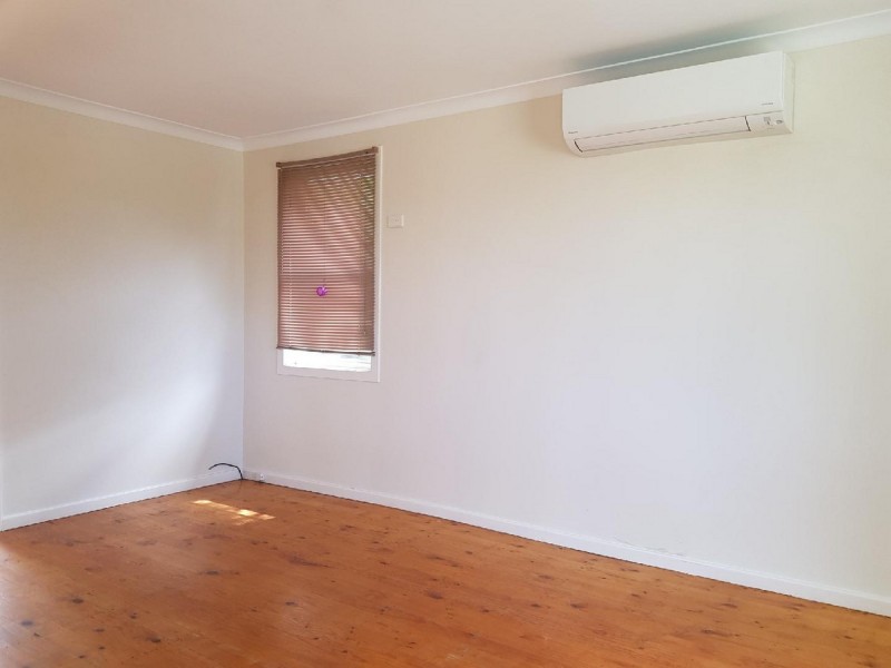 36 Owen Avenue, Wyong NSW 2259