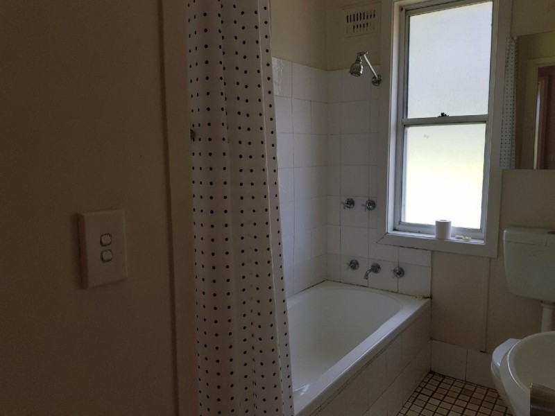 36 Owen Avenue, Wyong NSW 2259