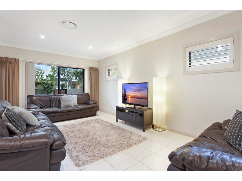 13 Emerald Waters Avenue, Wyong NSW 2259