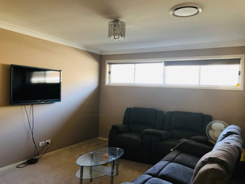 19 Minorca Circuit, Hamlyn Terrace NSW 2259