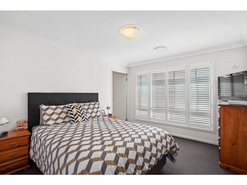 19 Parry Parade, Wyong NSW 2259