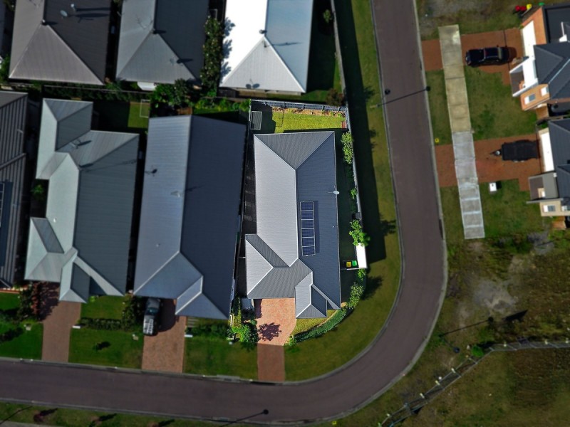 19 Parry Parade, Wyong NSW 2259