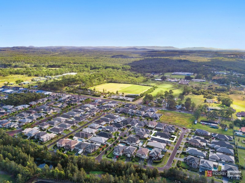 30 Wakool Crescent, Woongarrah NSW 2259