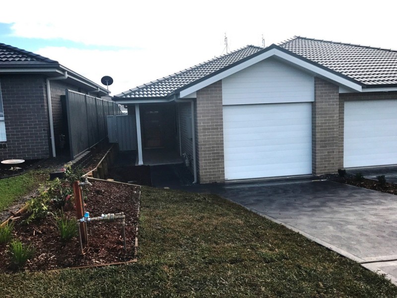 219A Johns Road, Wadalba NSW 2259
