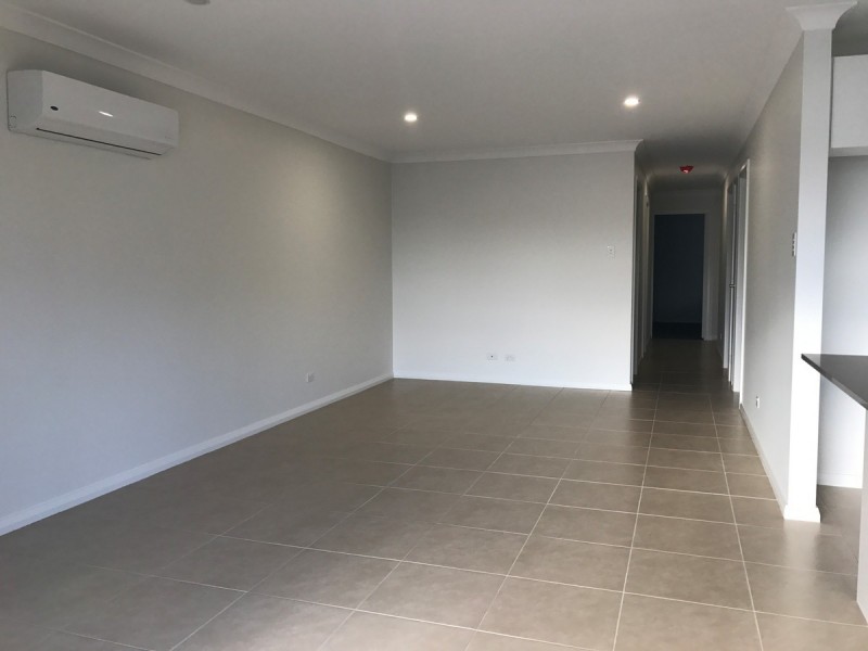 219A Johns Road, Wadalba NSW 2259