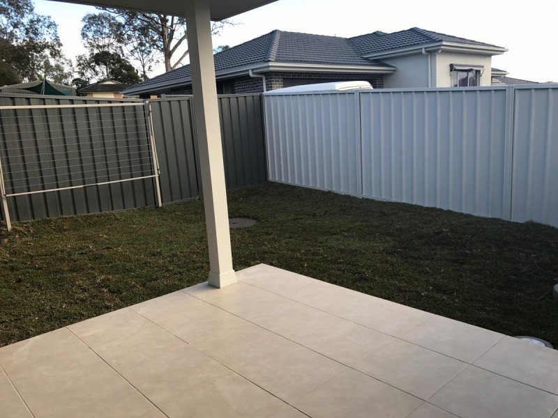 219A Johns Road, Wadalba NSW 2259