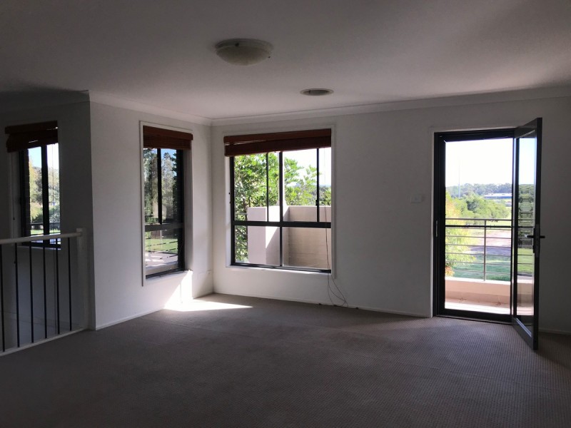 54 Hakone Road, Woongarrah NSW 2259