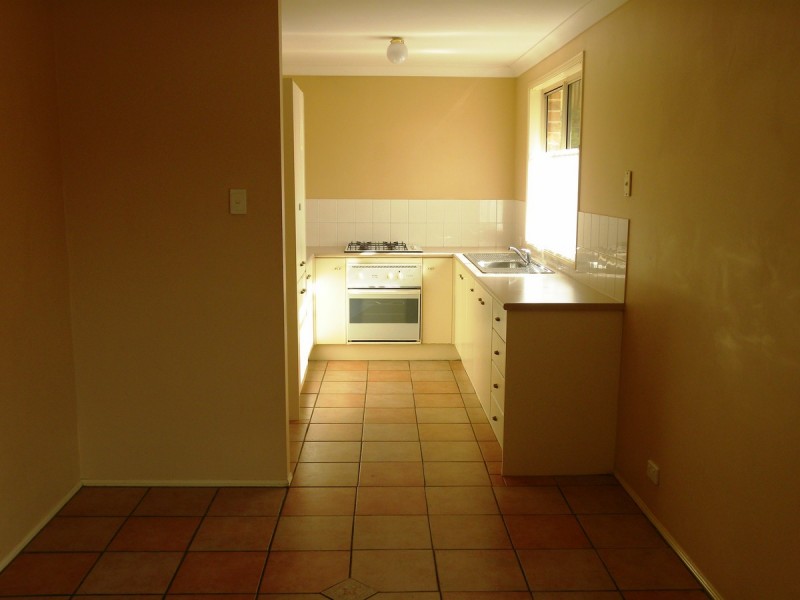 25 Burbank Drive, Tuggerah NSW 2259