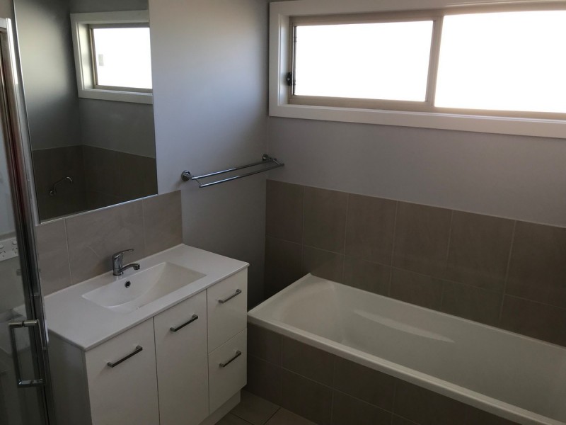 32A Weaver Cr, Watanobbi NSW 2259