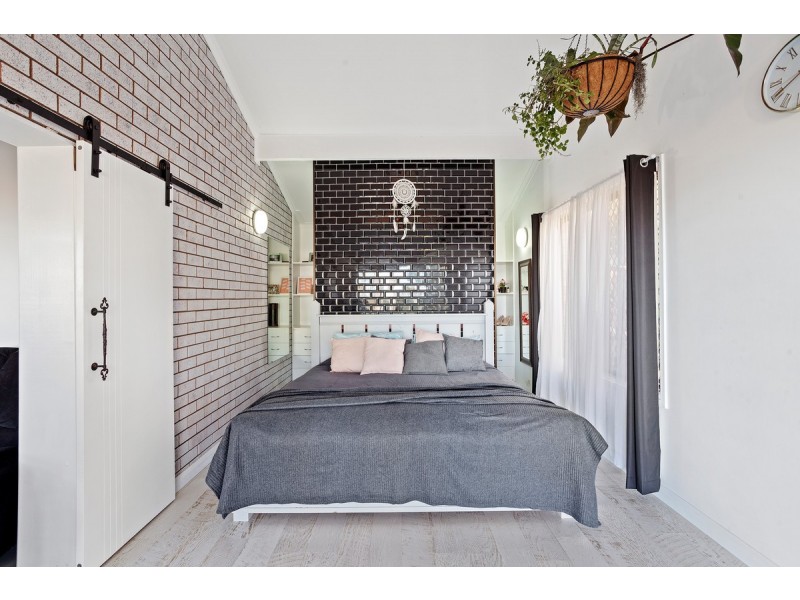 31 Casey Drive, Watanobbi NSW 2259