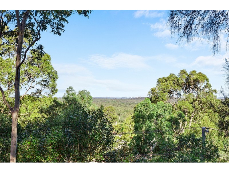 31 Casey Drive, Watanobbi NSW 2259