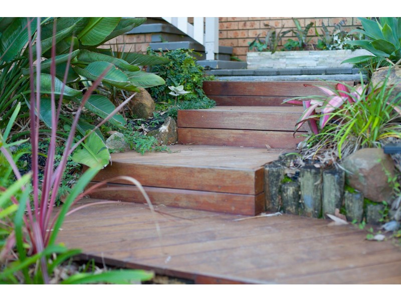 31 Casey Drive, Watanobbi NSW 2259