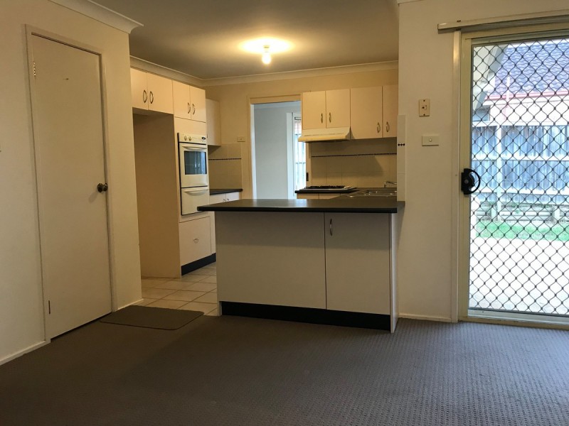 8 Manchurian Way, Wadalba NSW 2259