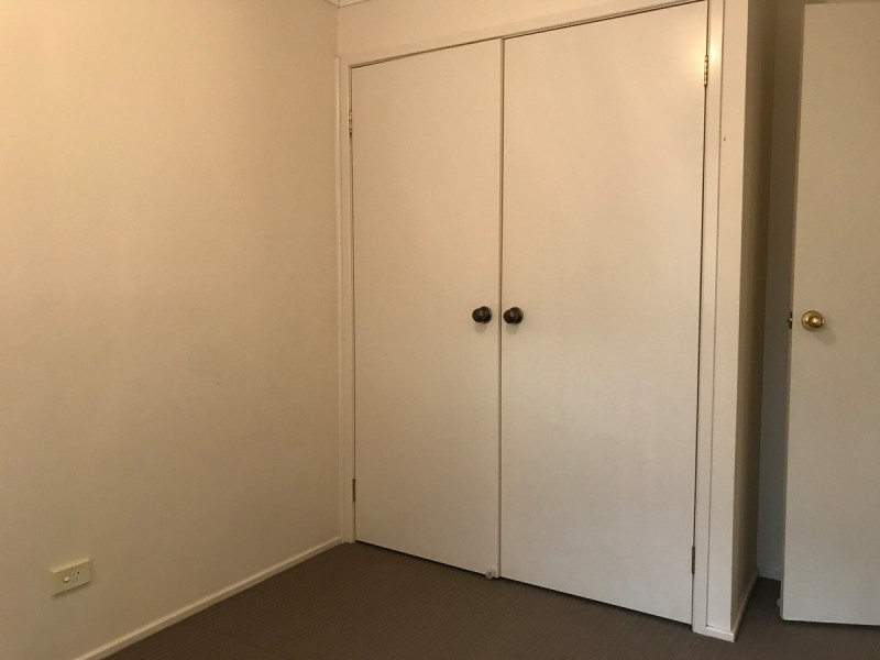 8 Manchurian Way, Wadalba NSW 2259
