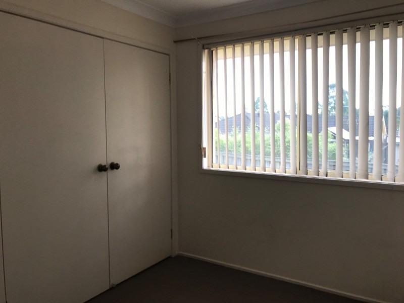 8 Manchurian Way, Wadalba NSW 2259