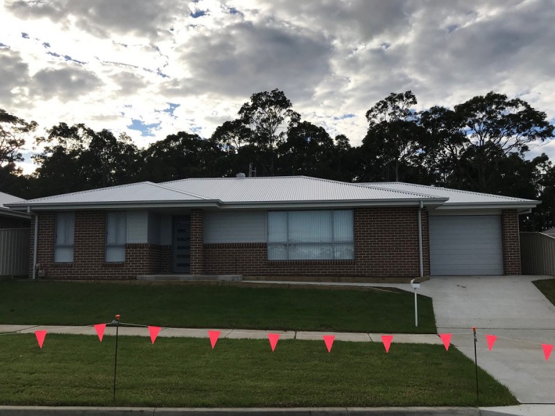 1a Meander Place, Wadalba NSW 2259