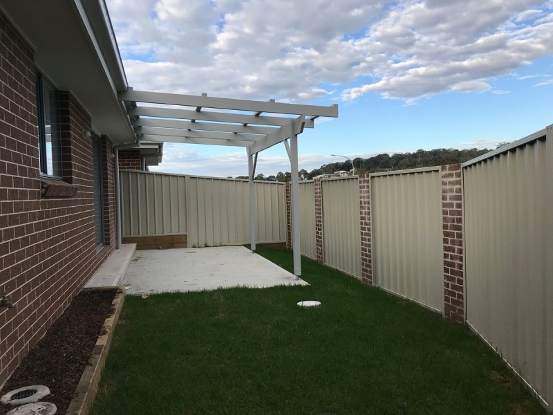 1 Meander Place, Wadalba NSW 2259