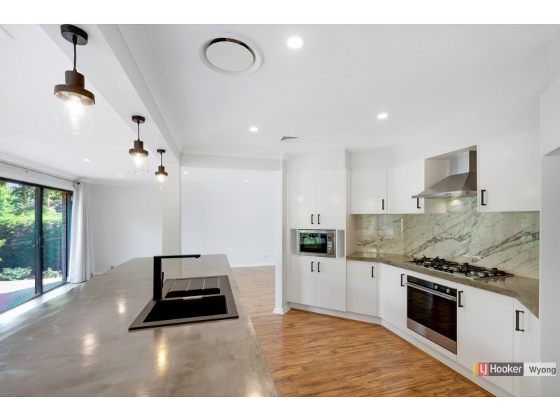 7 Greenhaven Circuit, Woongarrah NSW 2259