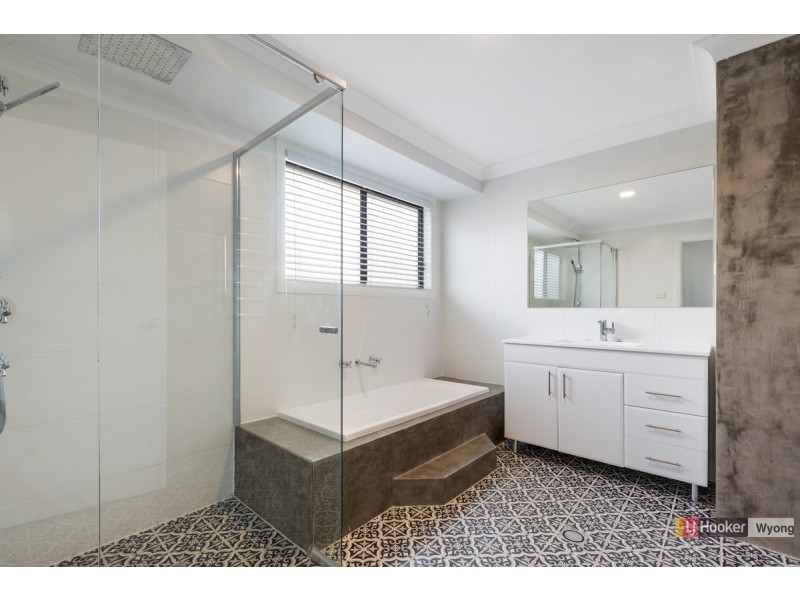 7 Greenhaven Circuit, Woongarrah NSW 2259