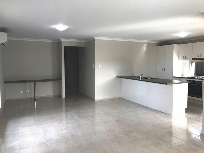 13 Oakmont Place, Woongarrah NSW 2259