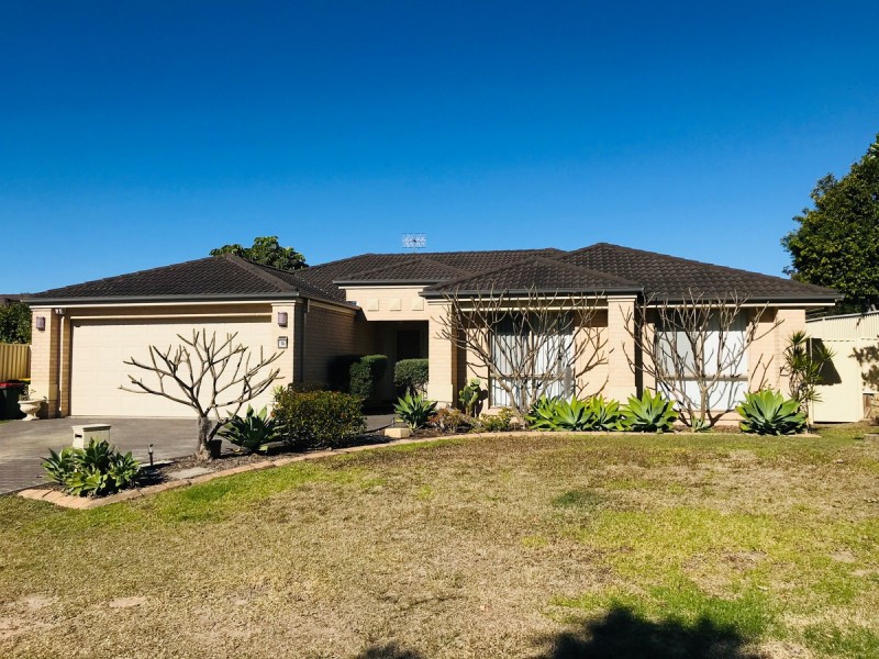 18 Warrigal Road, Woongarrah NSW 2259