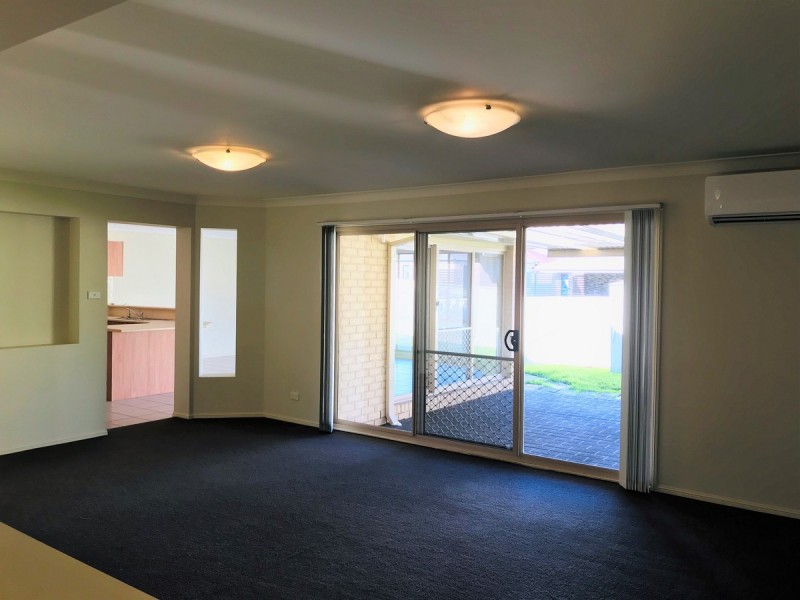 18 Warrigal Road, Woongarrah NSW 2259
