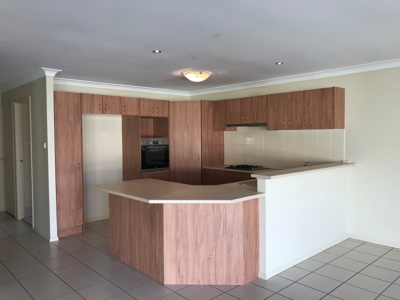 18 Warrigal Road, Woongarrah NSW 2259