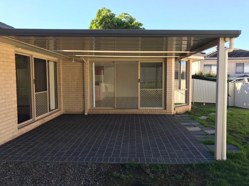 18 Warrigal Road, Woongarrah NSW 2259