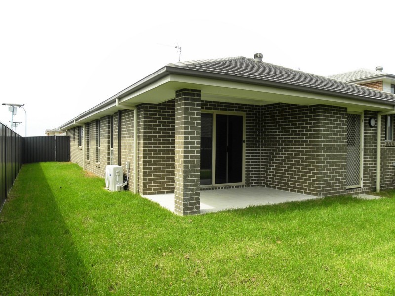 2 Nelson Grove, Woongarrah NSW 2259
