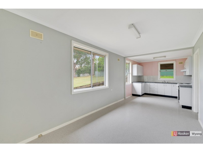 24 Owen Avenue, Wyong NSW 2259
