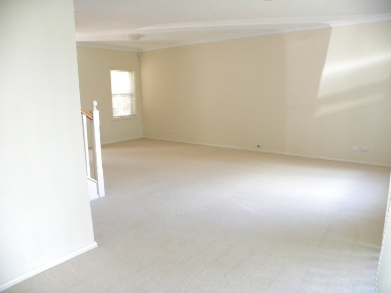 7 Kensington Place, Mardi NSW 2259