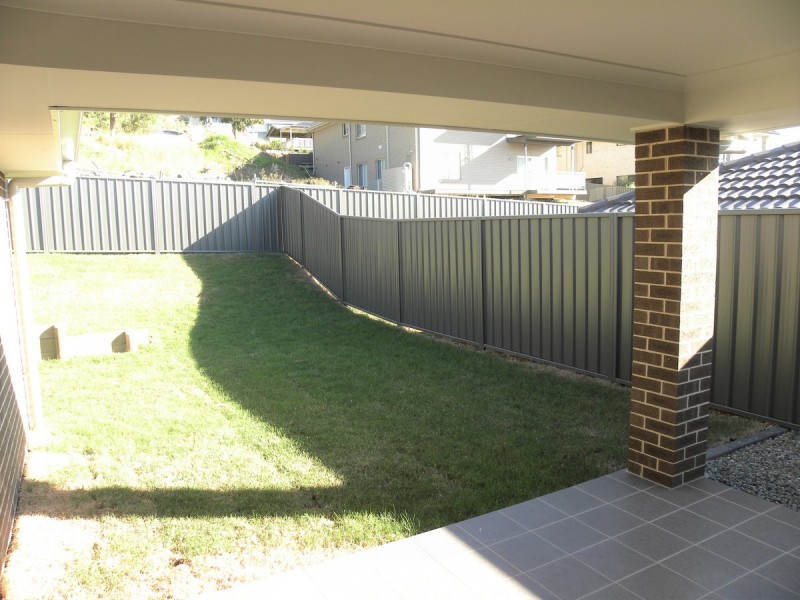 7 Creswell Street, Wadalba NSW 2259