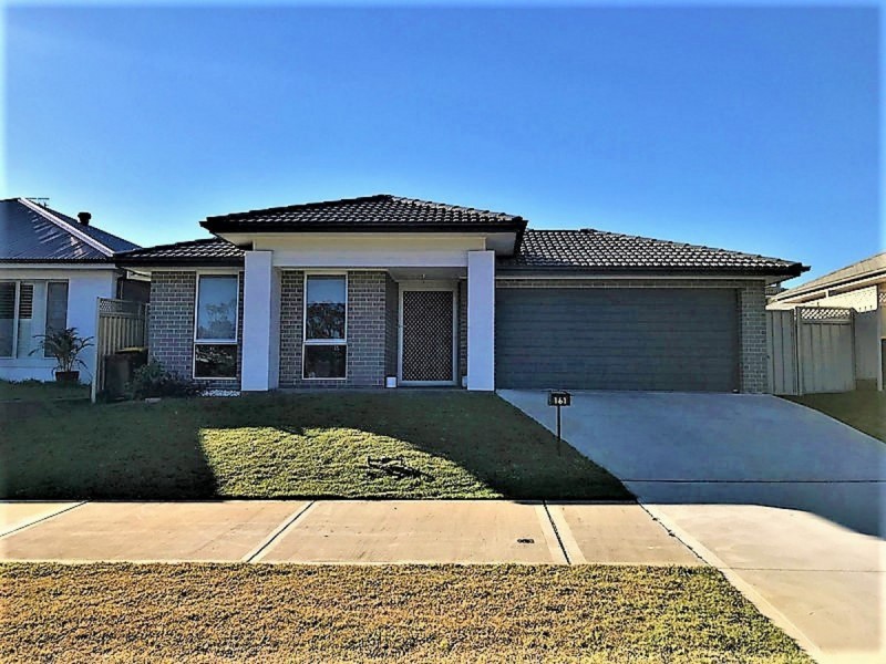 161 Johns Road, Wadalba NSW 2259