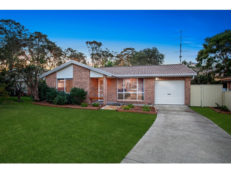 18 Farnol Place, Watanobbi NSW 2259