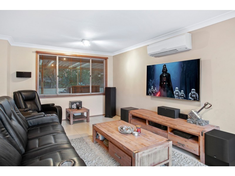 18 Farnol Place, Watanobbi NSW 2259