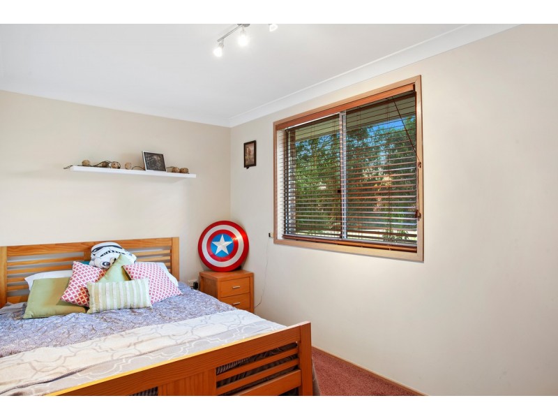18 Farnol Place, Watanobbi NSW 2259