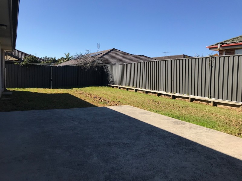 12 Bougainvillea Road West, Hamlyn Terrace NSW 2259