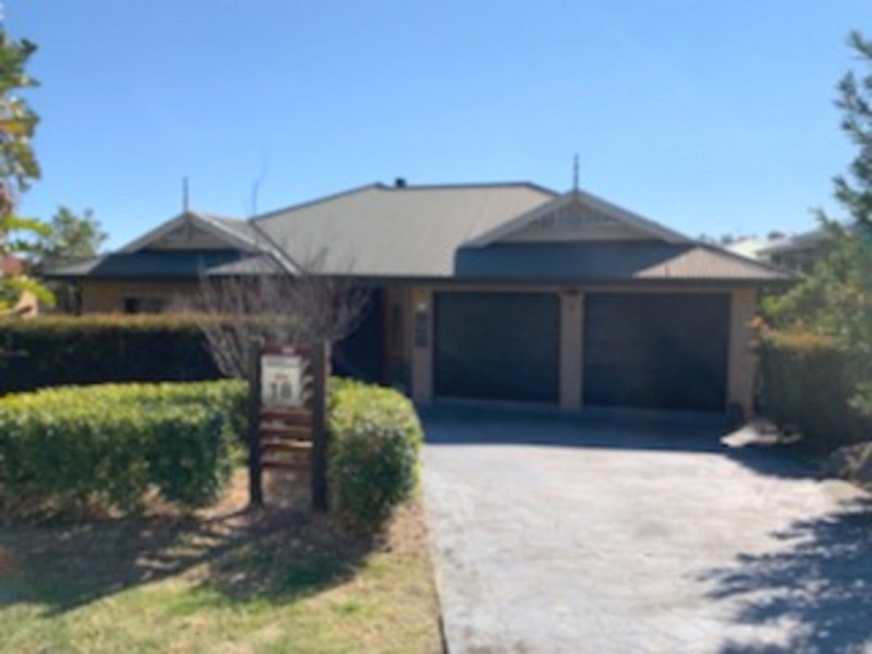 18 The Ridge, Wadalba NSW 2259